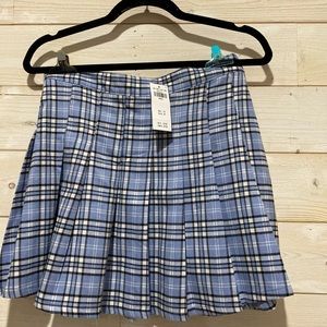 HOLLISTER ULTRA HIGH RISE PLEATED SKIRT NÉW WITH TAGS SIZE S